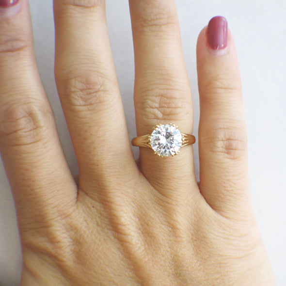 14K Gold Round CZ Ring – Brilliant Cut Solitaire Engagement Ring Size 7