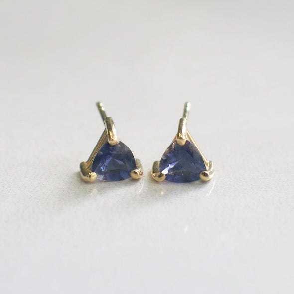 Trillion Violet Quartz Stud Earrings 14K Yellow Gold Triangle Cut
