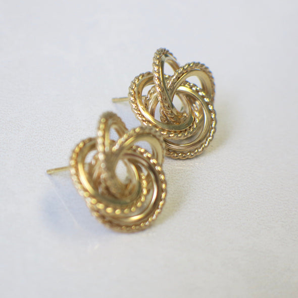 14K Yellow Gold Floral Twist Braid Stud Earrings