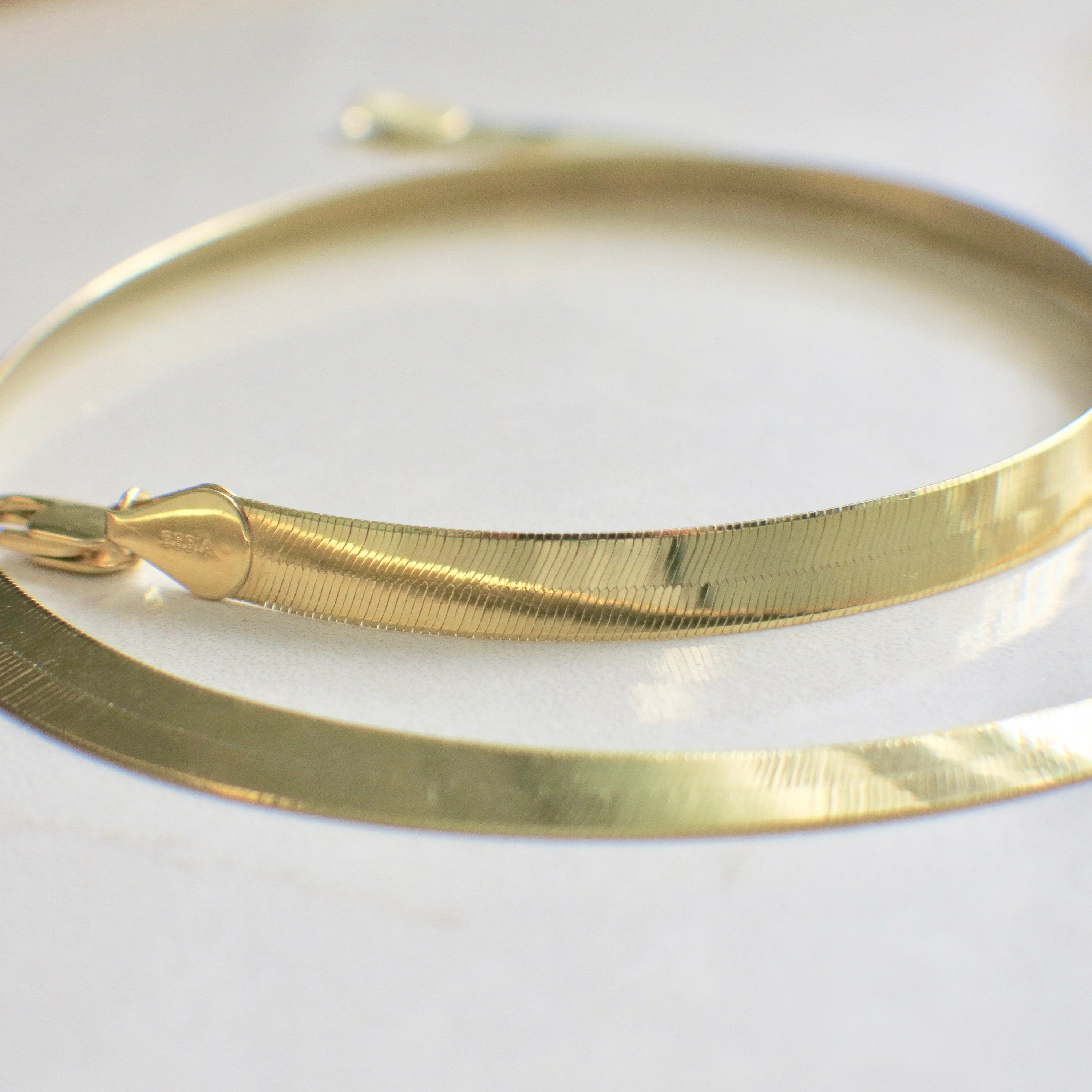 10K Yellow Gold Wide Herringbone Chain – 20" Length, 6.7 mm, 16.7 g - Black Market LLC