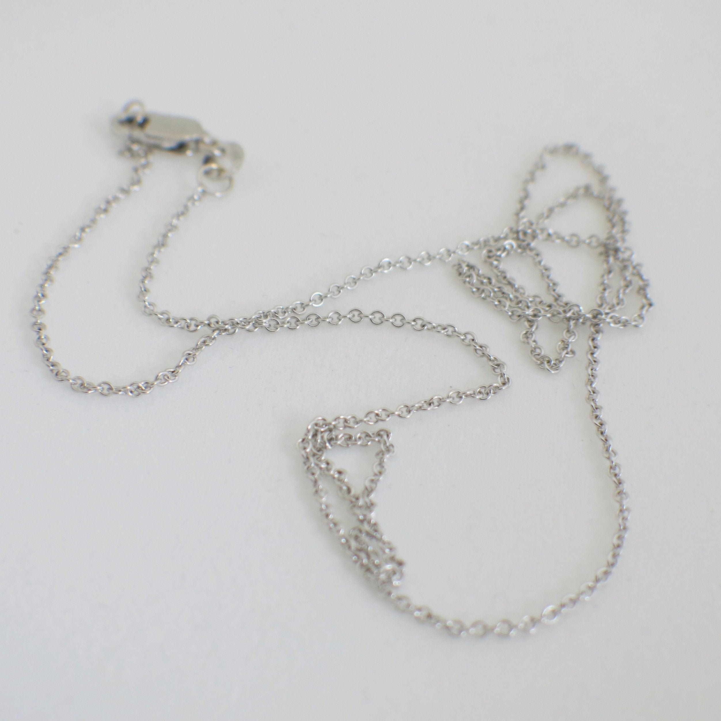 18K White Gold Cable Chain Necklace 18 Inch - Black Market LLC