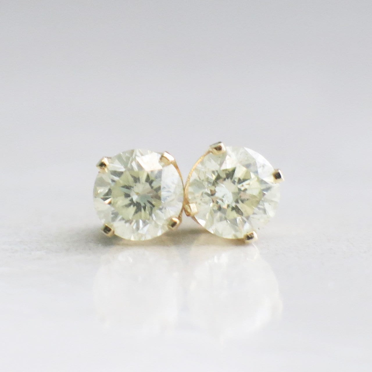 0.78ct Diamond Stud Earrings | 14K Yellow Gold Round Brilliant with Threaded Backs - Black Market LLC