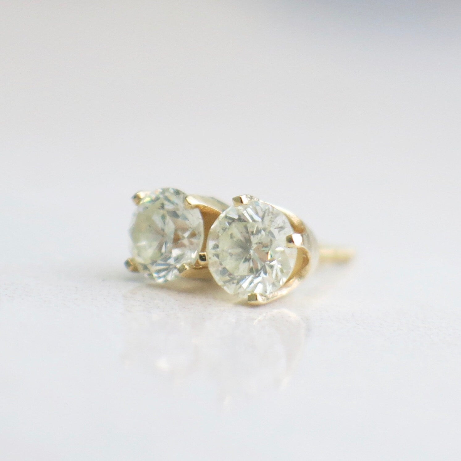 0.78ct Diamond Stud Earrings | 14K Yellow Gold Round Brilliant with Threaded Backs - Black Market LLC