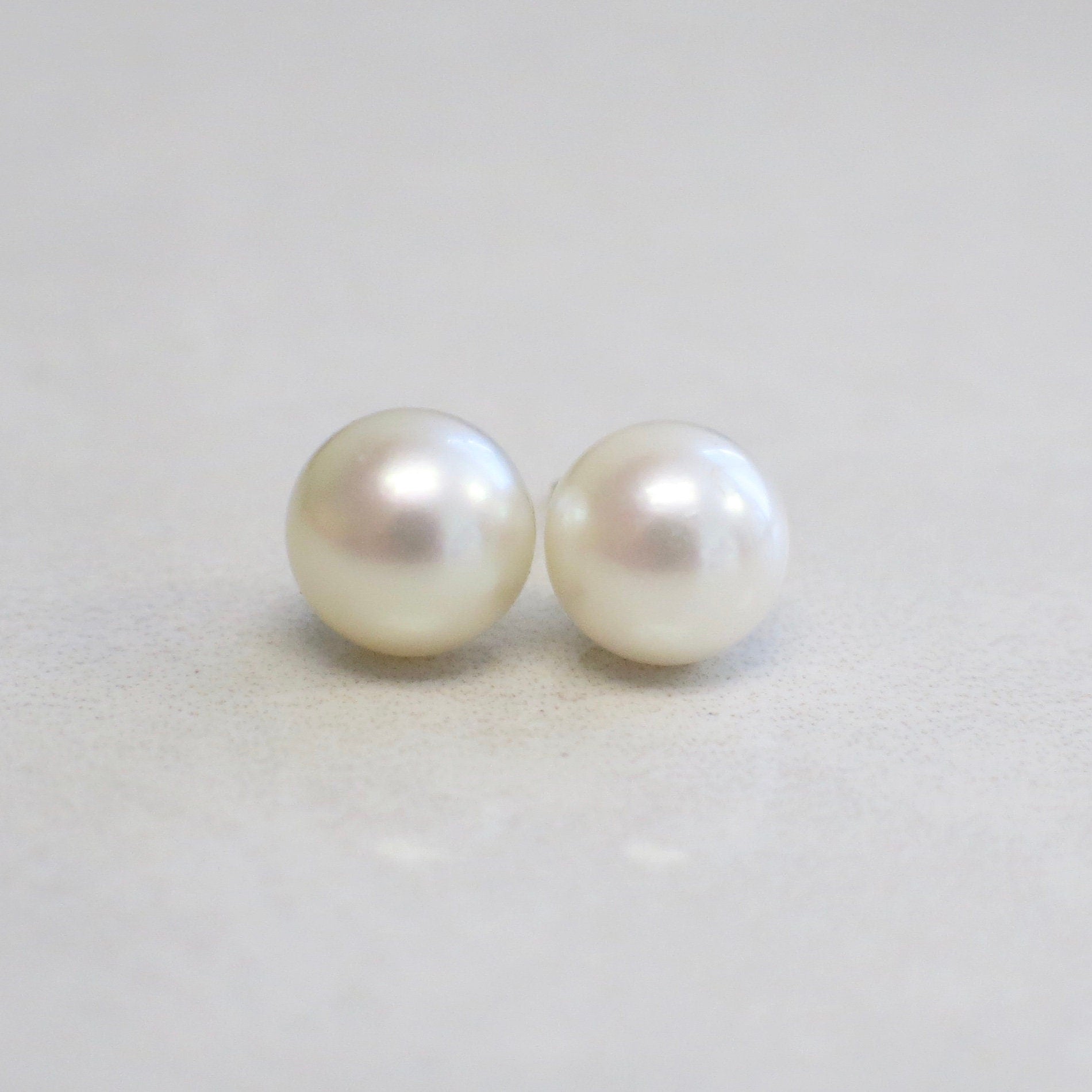 14K Yellow Gold Pearl Stud Earrings – 8 mm Classic June Birthstone - Black Market LLC