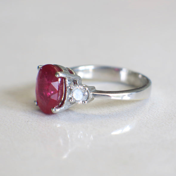 Vintage Ruby and DiamVintage Oval Ruby and Diamond Ring | 14K White Gold Three Stone Engagement 1.9ct Size 5.25ond Ring | 14K White Gold Three Stone 1.9ct