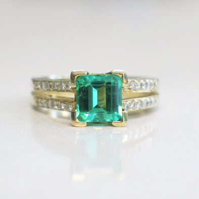 14K Yellow Gold Synthetic Emerald Ring with Diamond Split Shank – Alternative Engagement Ring