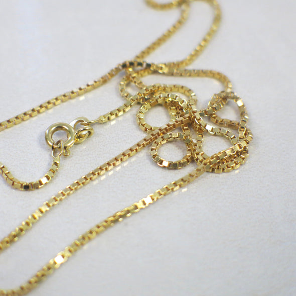 14K Yellow Gold Box Chain Necklace | 22 Inch Layering Chain 1.3 mm