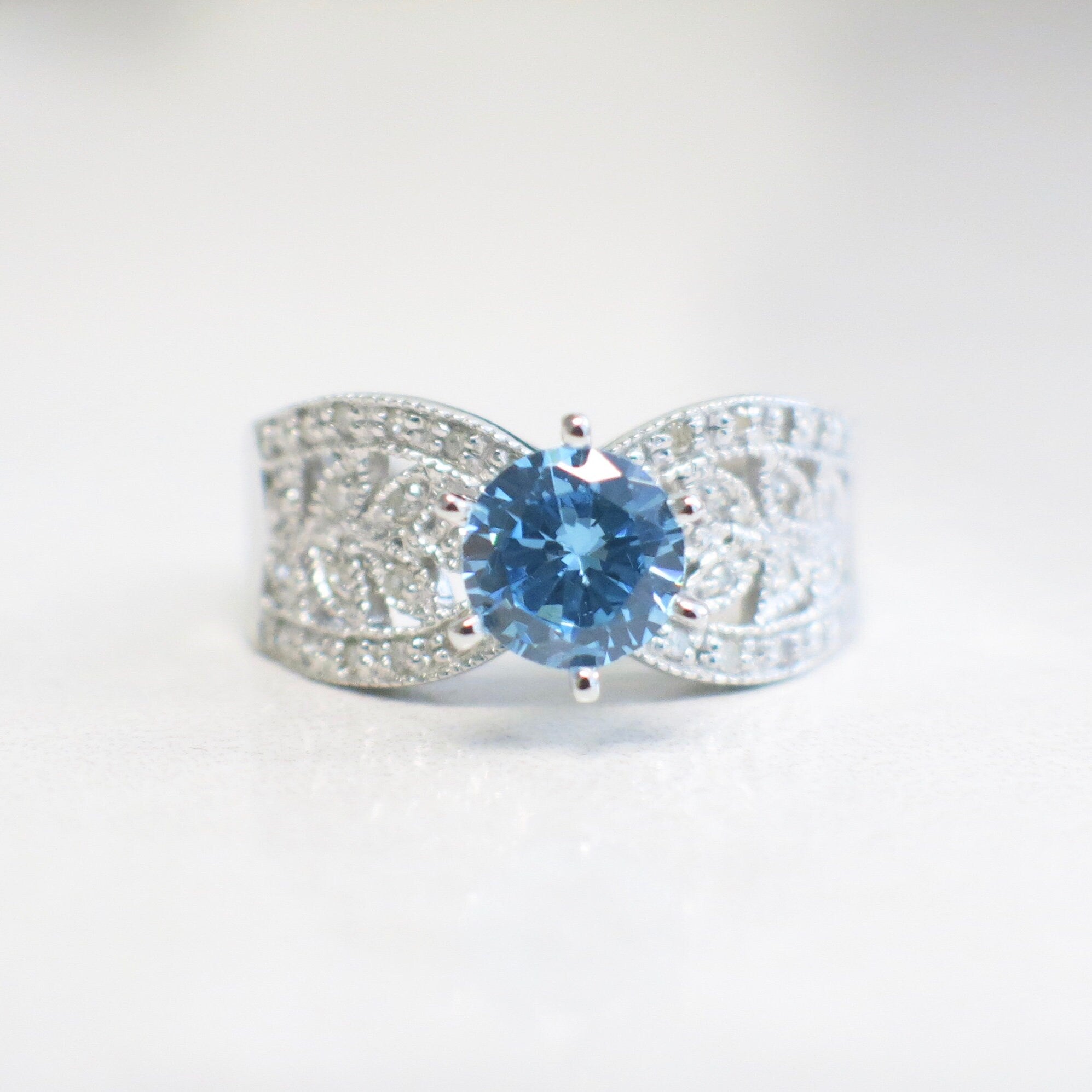 10K White Gold Blue Glass & Diamond Ring | Vintage-Inspired Scroll Design Size 7 - Black Market LLC