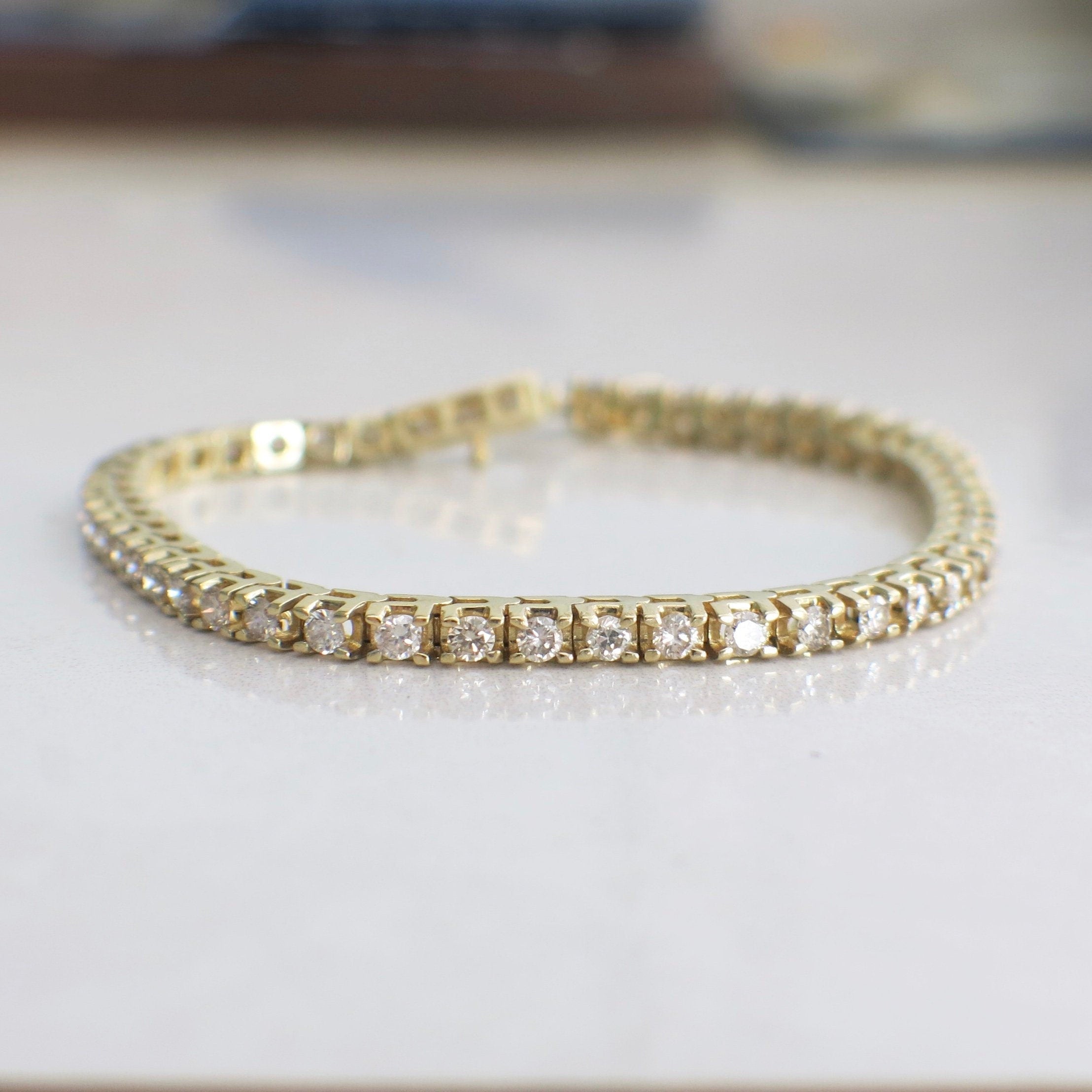 Vintage 14K Yellow Gold Diamond Tennis Bracelet – 2.5 CTW, 7 Inch Estate Jewelry - Black Market LLC