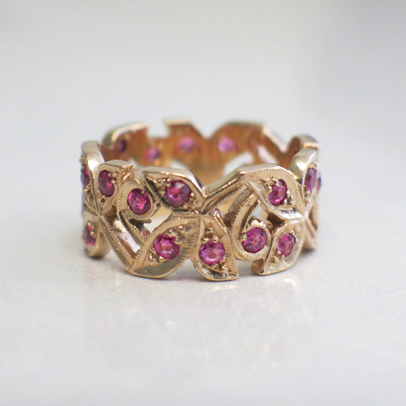 14K Rose Gold Leaf Band with Pink Sapphires – Floral Ring with Milgrain Detail