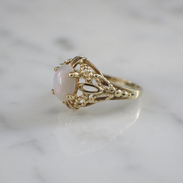 14K Yellow Gold Vintage Opal Ring | Oval Cabochon Fire Opal Filigree Setting Size 7