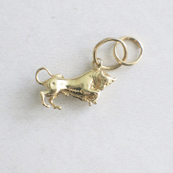14K Yellow Gold Bull Charm Pendant Taurus Zodiac Jewelry Vintage