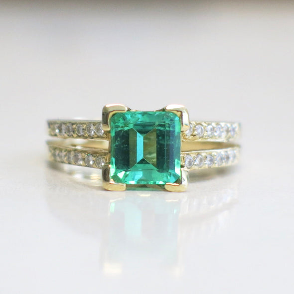 14K Yellow Gold Synthetic Emerald Ring with Diamond Split Shank – Alternative Engagement Ring