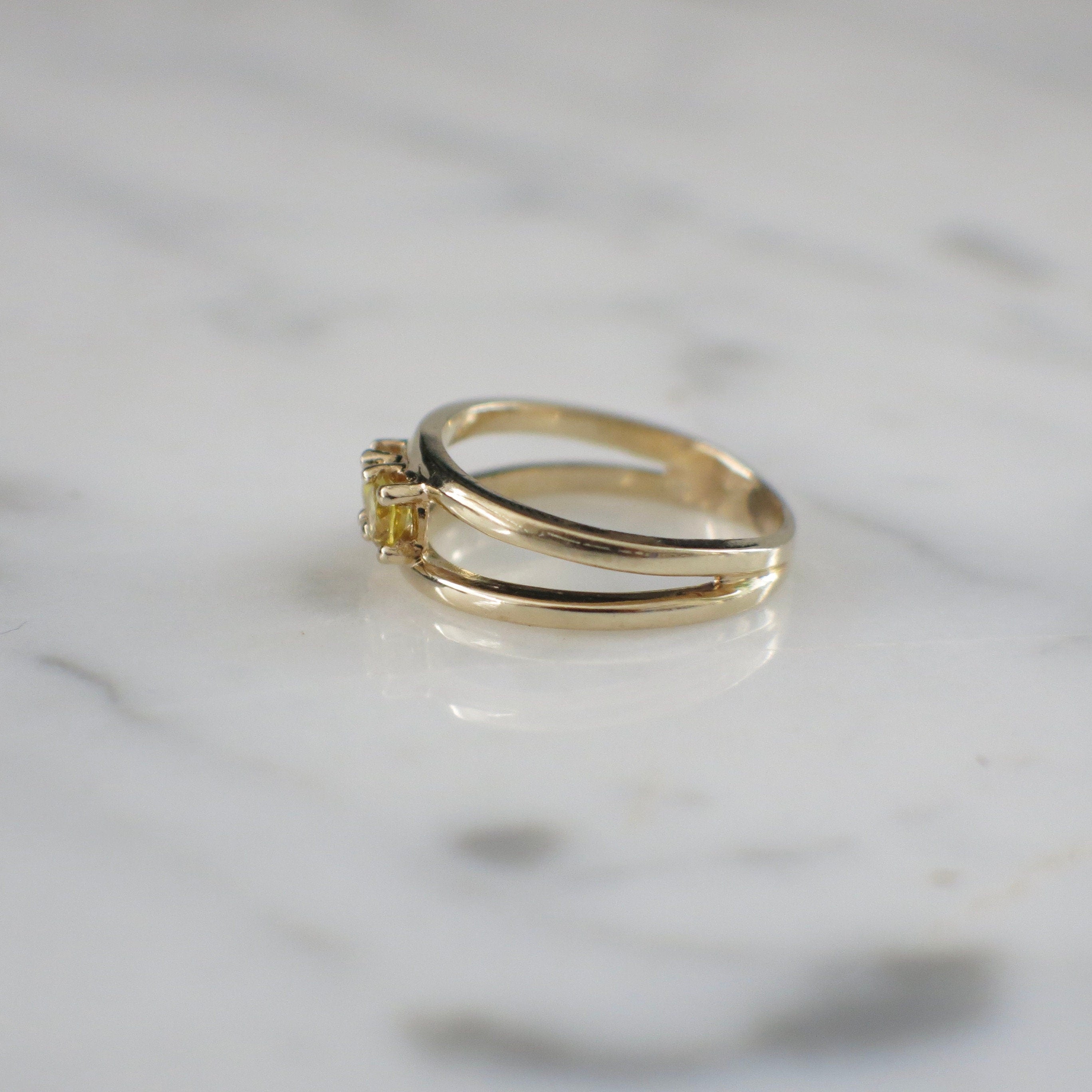 14K Yellow Gold Citrine Double Stone Ring – Open Band, Size 6.5 - Black Market LLC
