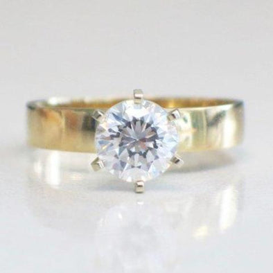 14K Yellow Gold Cubic Zirconia Solitaire Ring