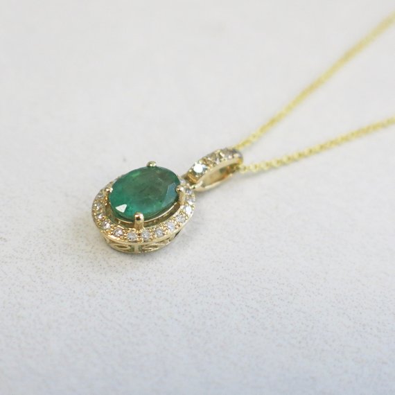 Effy BH Oval Emerald with Diamond Halo Pendant 14K Yellow Gold Cable Chain