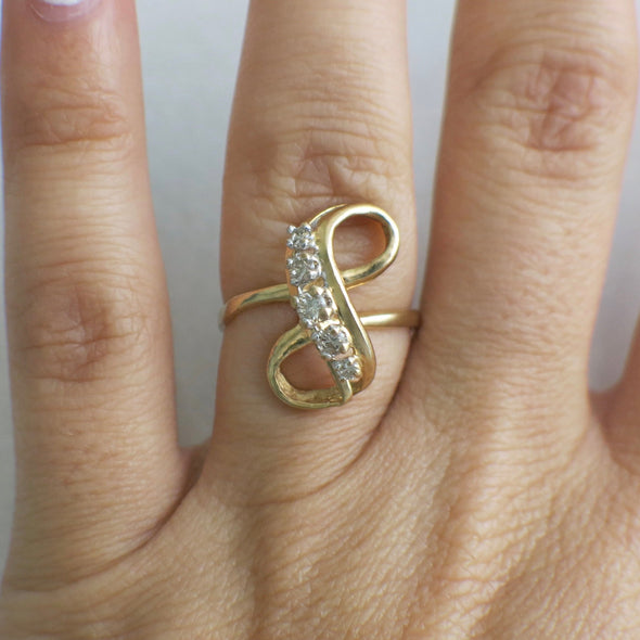 Vintage Diamond Infinity 14K Yellow Gold Ring
