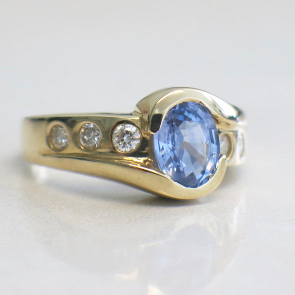 14K Yellow Gold Vintage Violet Oval Sapphire Half Bezel and Diamond Accented Ring
