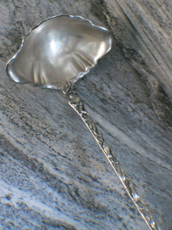 Rare Sterling Silver Reed & Barton 15 Inch Punch Ladle Les Cinq Fleurs Pattern